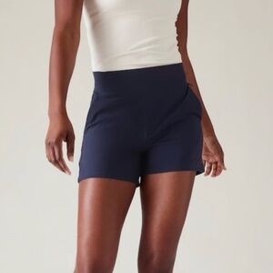 Athleta Brooklyn Mid-Rise Shorts - EUC